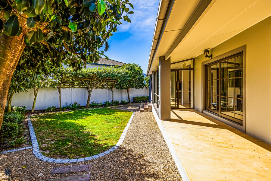 3 Bedroom Property for Sale in Myburgh Park Western Cape